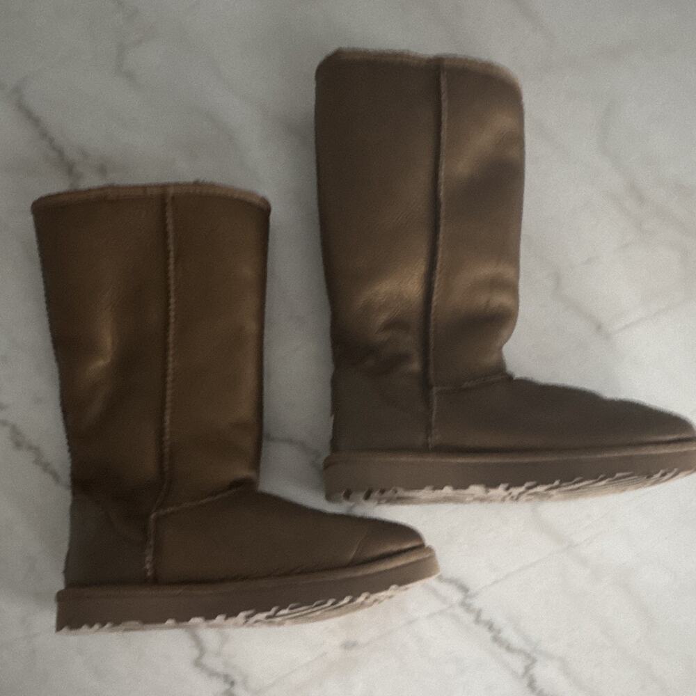 UGG Australia Women’s Brown Leather Pull-On Mid-Calf Lined Boots Brown/Gold
